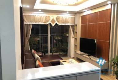 A cozy and elegant apartment in Vinhome Gardenia for rent with 3 bedrooms